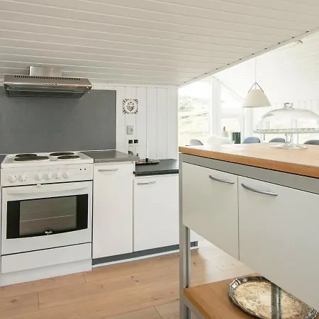 Three-bedroom Holiday In Fano 12 * Sønderho